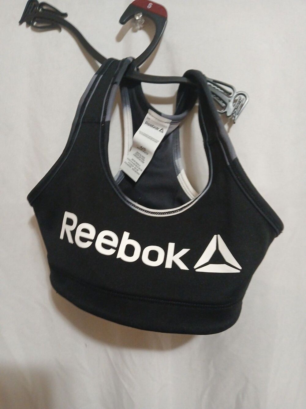 Reebok Black Bright Racerback Sports Bra Girls Xs 4/5